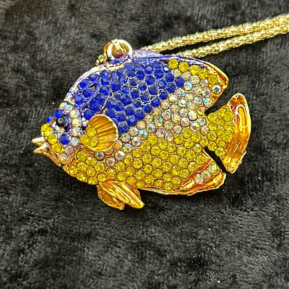 Betsey Johnson Fish Pendant Necklace - Picture 1 of 5